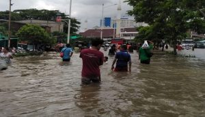 Banjir Dahsyat Jakarta, 17 Orang Meninggal Dunia