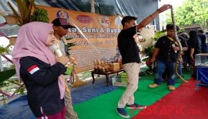 KORAL Edukasi Warga Tegal Cara Selamat dari Gigitan Ular