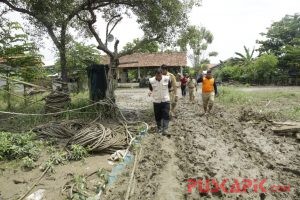 Banjir Asem Doyong, Puluhan Rumah Masih Terendam