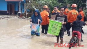 Tanggul Cisanggarung Jebol, 7 Desa di Brebes Terendam