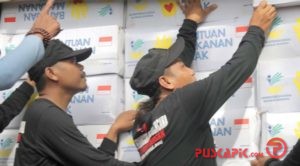 Ulujami Banjir Bantuan Logistik