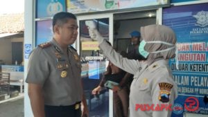 Pemohon SIM di Polres Tegal Wajib Periksa Suhu Tubuh