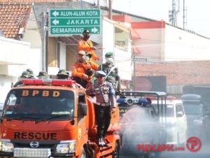 10 Ribu Liter Disinfektan Disemprotkan di Jalan Protokol Pemalang