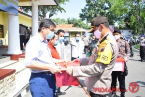 Polres dan Kodim Pemalang Bantu APD untuk Paramedis