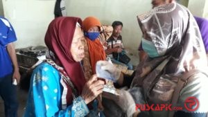 Anggota F-PKS DPRD Pemalang Bagikan 2000 Paket Sembako