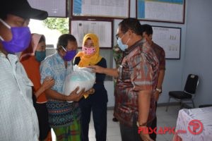 Pemkab Pekalongan Salurkan 4.150 Paket Sembako