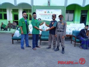 GP Ansor Kecamatan Pemalang Bagikan Paket Sembako