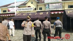 HUT Bhayangkara ke – 74, Polres Pekalongan Kota, Lomba Bongkar Pasang Tenda