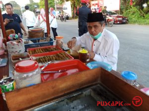 Agus Sukoco: Jika Lapar, Sego Kucing Pun Nikmat