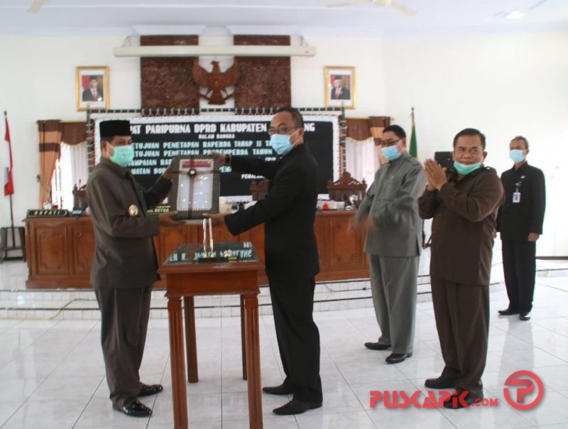 Tok! DPRD Pemalang Setujui 7 Raperda dan Propemperda Tahun 2021