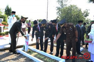 Hari Pahlawan, Tadi Pagi Forkopimda Pemalang Nyekar di TMP Penggarit