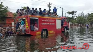 Banjir Pekalongan Makin Parah, Akses Jalan Lumpuh Total