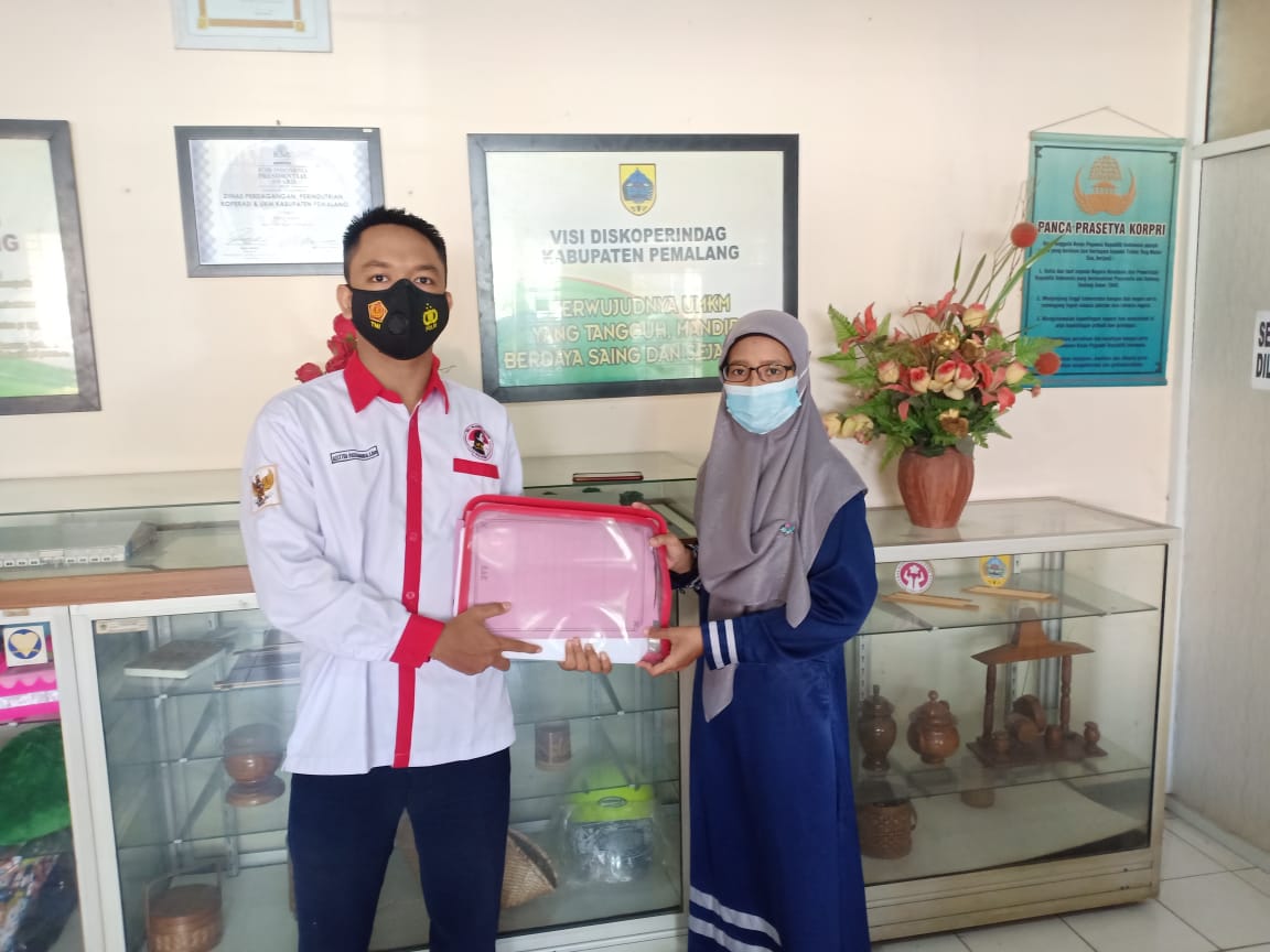 DPD GPMN Pemalang Bantu Warga Daftar Banpres UMKM