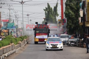 Polres Pemalang Turunkan Mobil AWC Semprot Disinfektan 3 Kali Sehari