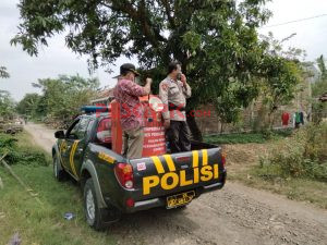 Dorong Percepatan Vaksinasi, Polisi Woro-Woro Warga untuk Ikut Vaksin Gratis