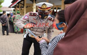 Sat Lantas Polres Pekalongan Sosialisasikan Aplikasi PeduliLindungi