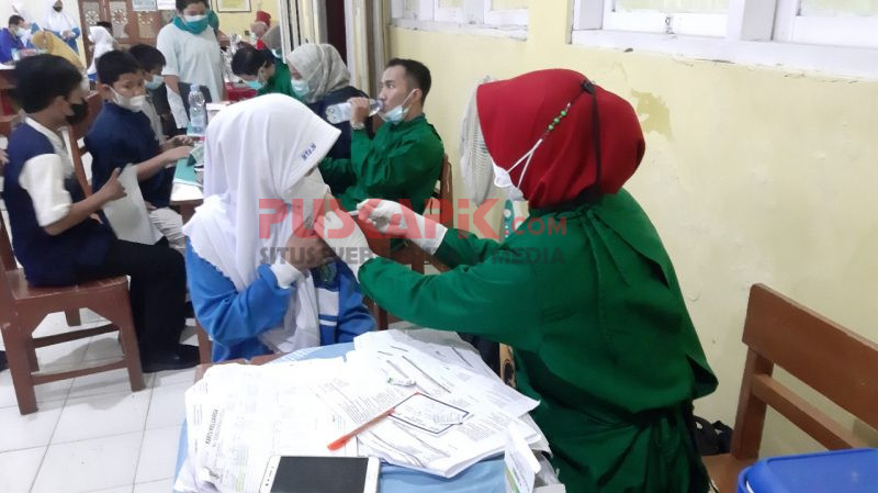 Sejumlah Orang Tua Siswa di Tegal Larang Anaknya Vaksinasi di Sekolah, Kenapa?