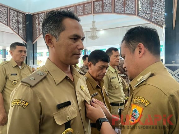 Wow! Belasan Kades di Pemalang Dapat Penghargaan Satya Lencana dari Menteri Desa