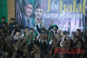 Ribuan Mafia Sholawat Halal Bi Halal Bareng Gus Ali Gondrong di Pemalang