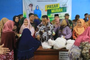 Pemkab Pemalang Gelar Pasar Murah di Desa Serang