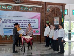 Bupati Mansur Mutasi Puluhan Pejabat Pemalang, Begini Pesannya