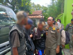 Satpol PP Pemalang Razia PGOT, 9 Orang Diangkut