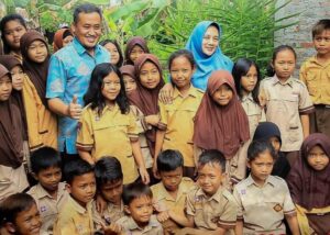 Siswa SD-SMP Tak Mampu di Pemalang Bakal Dapat Seragam Sekolah Gratis