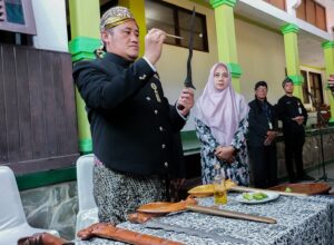 Jamas Pusaka Pemalang, Bupati Mansur Ajak Masyarakat Jaga Tradisi Leluhur