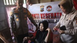 Seorang Ibu Miskin dan Lumpuh, Kesulitan Hidup Sehari hari