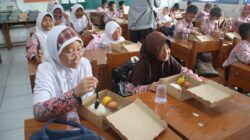 Dukung Program Pemerintah, Koperasi Jasa Mina Bahari Binaan KKP Uji Coba Salurkan Makan Bergizi Gratis