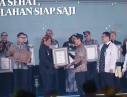 Pemalang Raih Penghargaan STBM Award 2024