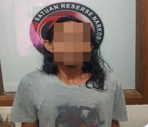 Seorang Buruh Laki-Laki di Pekalongan Terduga Pemakai Ganja Diamankan Polisi