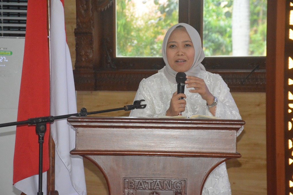 Gabungan Organisasi Wanita Sosialisasi Pengelolaan Sampah di Kabupaten Batang 