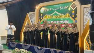 Wisuda Amstilati Perdana, Ponpes Bustanul Muta’allim cetak santriwati ahli kitab kuning di usia belia.