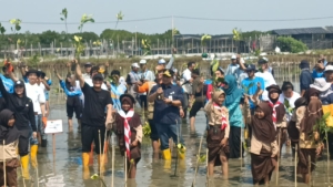 Gerakan Mageri Segoro Gubernur Luthfi Dipusatkan di Brebes, Targetkan Tanam 1,5 Juta Mangrove