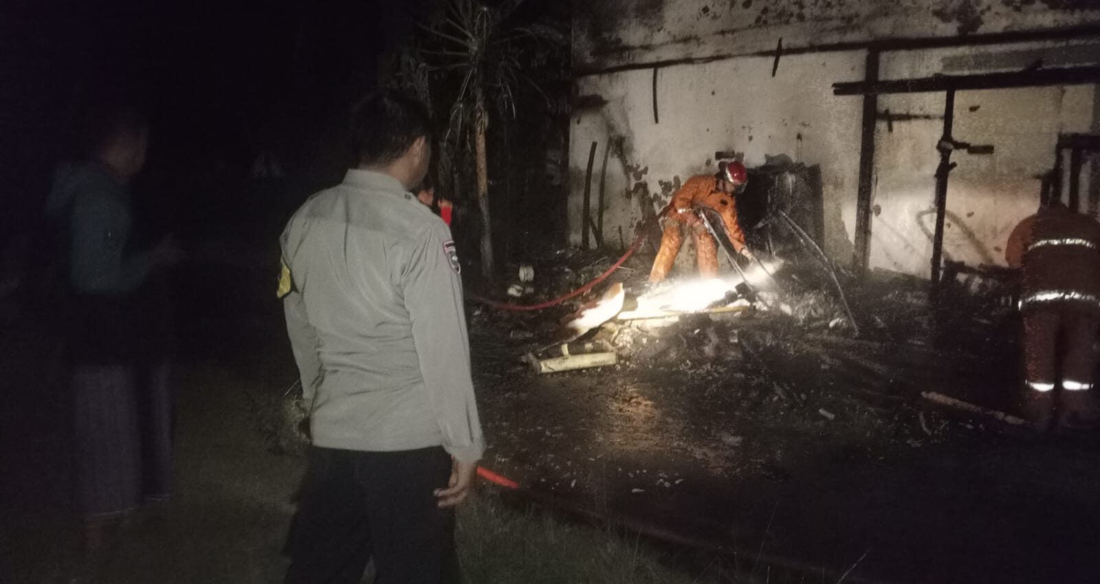 Sebuah Warung Makan di Pekalongan Terbakar, Pemilik Lupa Matikan Kompor