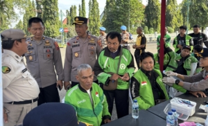 Polres Pekalongan Gelar bakti Kesehatan Gratis kepada Pengemudi Ojek