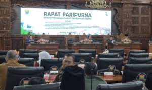 Bupati Batang Sampaikan Raperda Pertanggungjawaban APBD 2024, Kembali Raih Opini WTP