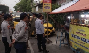 Dishub Kota Pekalongan Tata Parkir dan Tertibkan Pedagang Kaki Lima