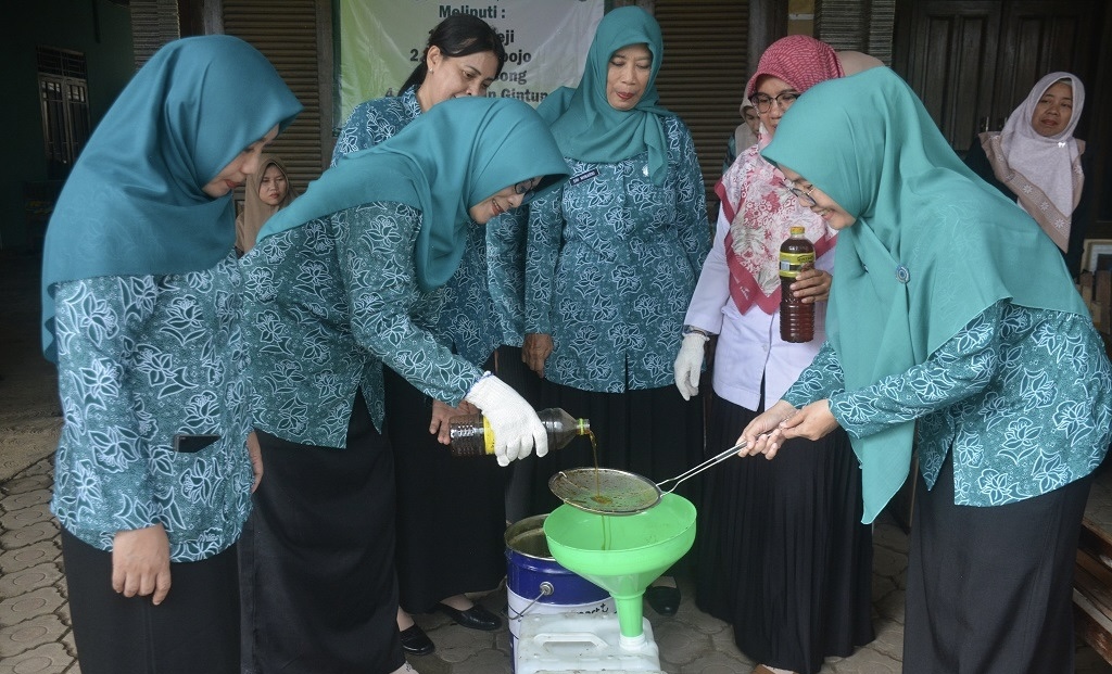 PKK Batang Gandeng PT GML Ubah Jelantah jadi Rupiah