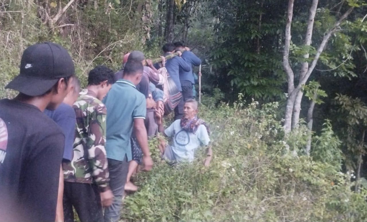 Pulang Mancing Kejepit Bebatuan Sungai, Pria di Pemalang Minta Tolong Damkar