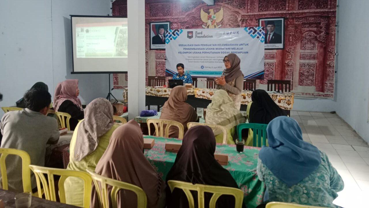 PUPUK Surabaya Berdayakan Wanita Tani Sodong Kelola Wanatani