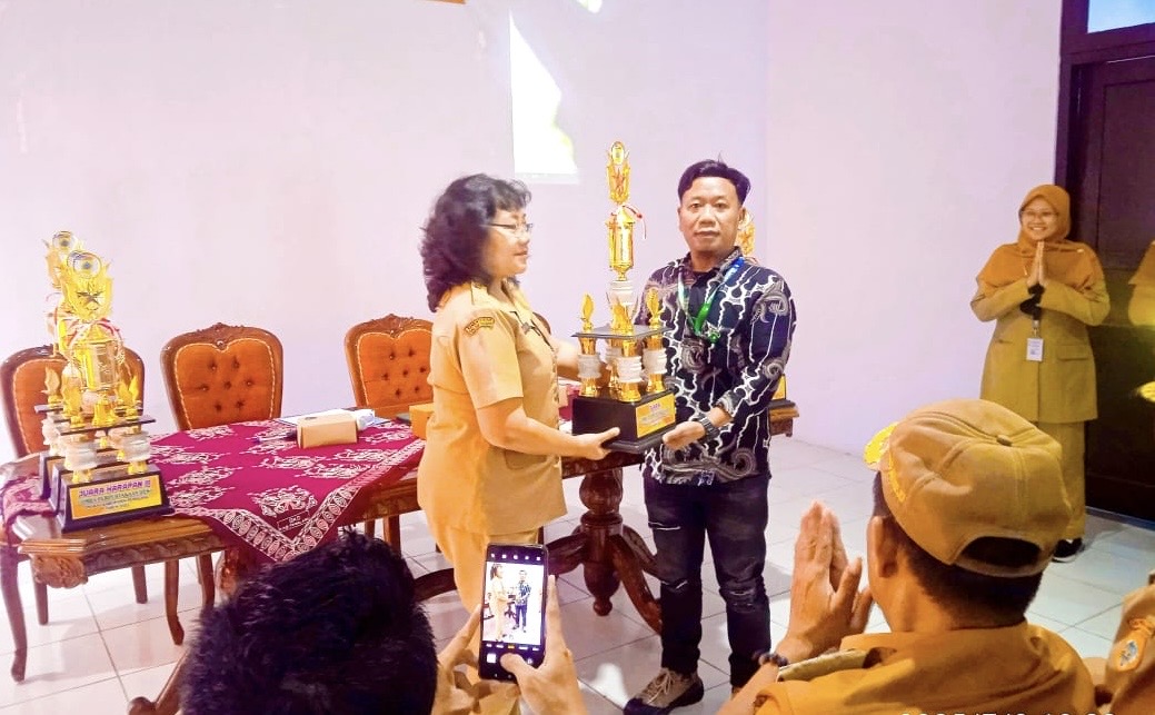 Bumi Pustaka Kapitan Desa Kecepit Juara 1 Perpustakaan Terbaik di Pemalang