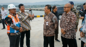 Efisiensi Bongkar Muat Barang, Pelabuhan Batang Segera Beroperasi