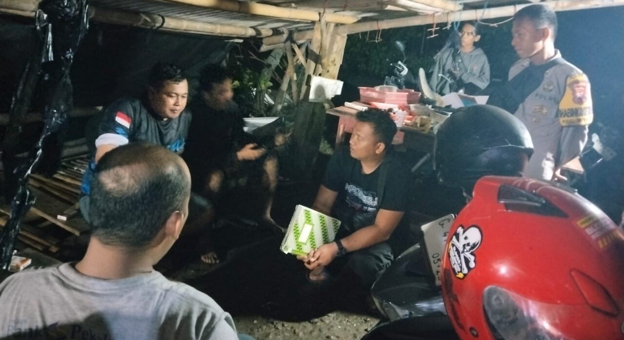 Diduga Tenggelam, Seorang Pemancing Hilang Usai Perahu Terbalik di Muara Sungai Kalikangkung Pekalongan