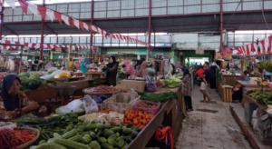 Pedagang Pasar Banjardawa Menjerit, Lapak Emperan Bikin Sepi Pembeli