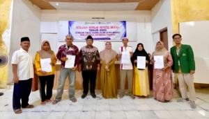 Banyak Pedagang Belum Punya NIB, Mahasiswa KKN STAI Brebes Dampingi UMKM di Sitanggal