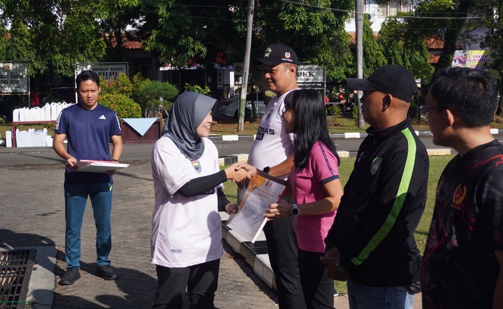 Pelatih Olahraga di Batang Dapatkan Apresiasi Prestasi dari Pemerintah