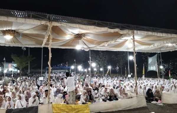 Ribuan Warga Padati Safari Maulid, Ikrar Damai Tolak Aksi Anarkis Bergema di Brebes
