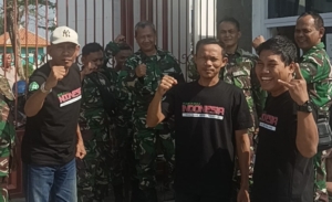 Kami Peduli Berbagi Sarapan Untuk TNI Berjaga di KPT Brebes